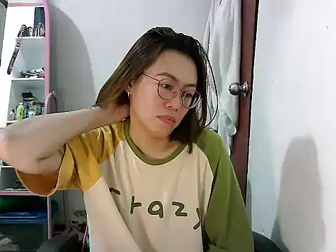 crizzybel online show from March 2, 2025, 3:45 am