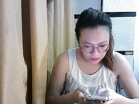 crizzybel online show from November 10, 2025, 9:25 pm