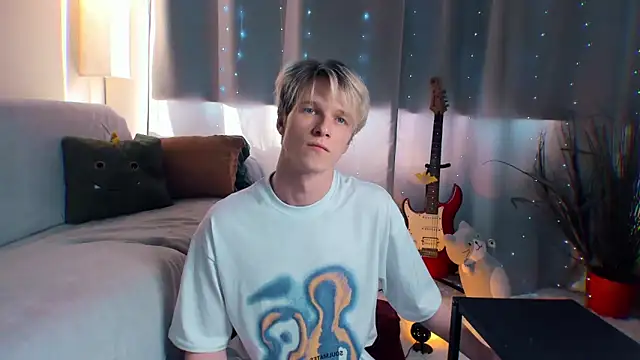 Breston Sweet online show from April 17, 2026, 1:58 pm