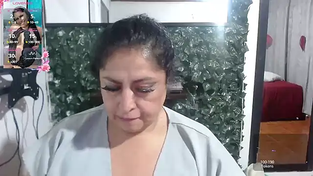 Snapshot of Keyla01_ chatting on March 8, 2025, 5:28 am Keyla01 online show from March 8, 2025, 5:28 am