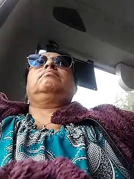 Snapshot of Keyla01_ chatting on March 22, 2025, 2:14 pm Keyla01 online show from March 22, 2025, 2:14 pm