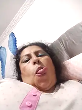 Snapshot of Keyla01_ chatting on November 24, 2025, 11:59 pm Keyla01 online show from November 24, 2025, 11:59 pm