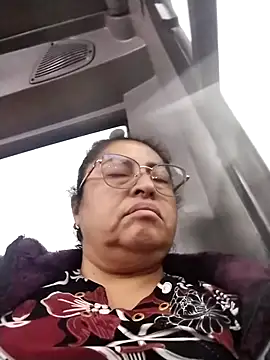 Snapshot of Keyla01_ chatting on December 3, 2025, 10:46 am Keyla01 online show from December 3, 2025, 10:46 am