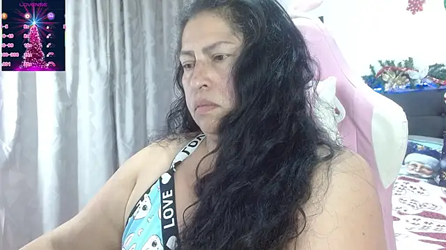 Snapshot of Keyla01_ chatting on December 18, 2025, 4:24 pm Keyla01 online show from December 18, 2025, 4:24 pm