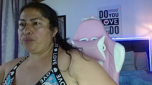 Snapshot of Keyla01_ chatting on January 7, 2026, 5:59 pm Keyla01 online show from January 7, 2026, 5:59 pm