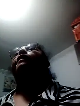 Snapshot of Keyla01_ chatting on February 7, 2026, 7:28 pm Keyla01 online show from February 7, 2026, 7:28 pm