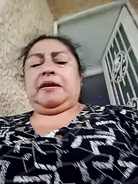 Keyla01  online show from April 14, 2026, 6:25 pm