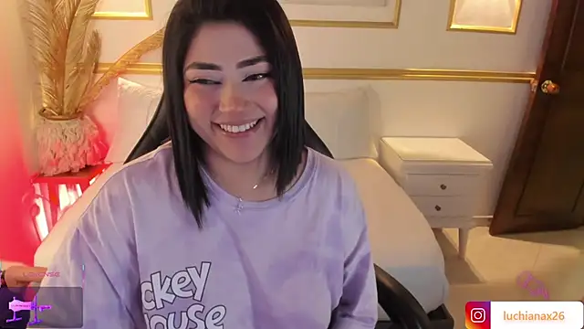 lucy26  online show from February 13, 2025, 5:26 am