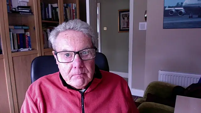 Snapshot of Oldpistolpete chatting on February 18, 2025, 3:43 pm Oldpistolpete online show from February 18, 2025, 3:43 pm