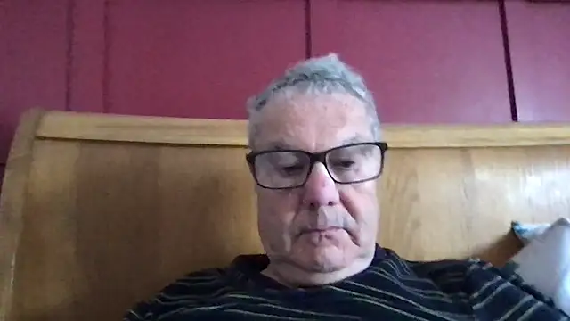 Snapshot of Oldpistolpete chatting on March 19, 2025, 9:28 am Oldpistolpete online show from March 19, 2025, 9:28 am