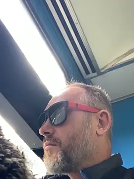 GHsveter online show from September 19, 2025, 11:55 am