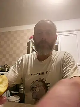 Snapshot of GHsveter chatting on May 22, 2026, 7:19 pm GHsveter online show from May 22, 2026, 7:19 pm