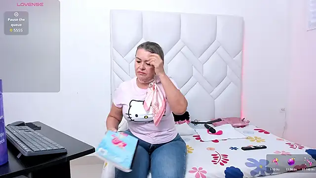 Mature Hard online show from October 18, 2025, 9:04 pm