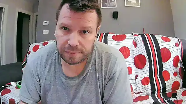 txan9876 online show from November 23, 2025, 10:59 am