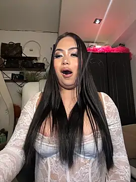 BigDominaMia online show from October 20, 2025, 3:01 pm