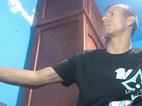 Snapshot of couplepregnantdick20 chatting on March 5, 2025, 8:53 pm couplepregnantdick20 online show from March 5, 2025, 8:53 pm