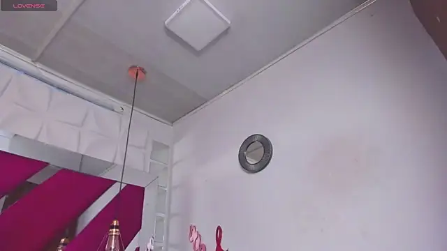 Penelope Tits online show from March 7, 2025, 7:38 pm