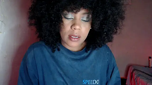 Snapshot of cherry_cleou chatting on January 20, 2025, 2:03 pm cherry cleou online show from January 20, 2025, 2:03 pm