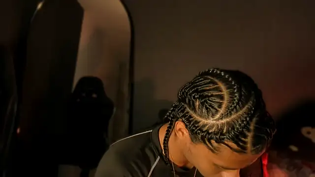 Lucas eevans online show from February 10, 2026, 1:10 am