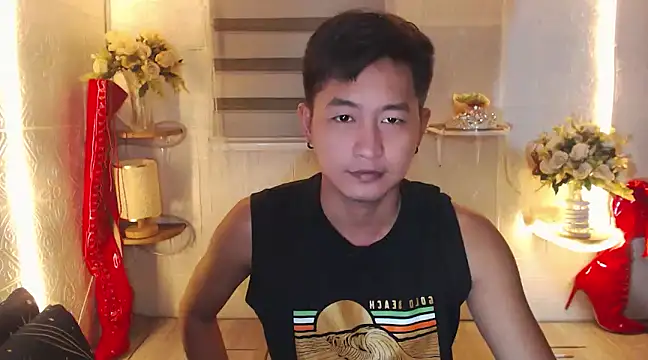 Snapshot of PrinceAkie chatting on December 18, 2024, 4:06 pm PrinceAkie online show from December 18, 2024, 4:06 pm