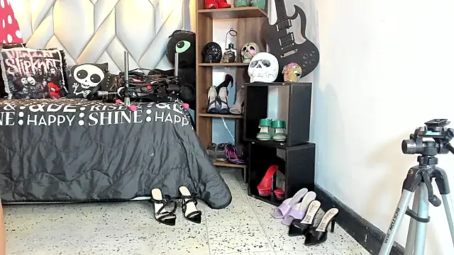 MirandaHaguen online show from March 7, 2026, 8:50 pm