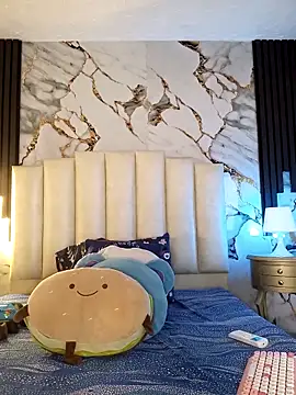 mollieblue69 online show from January 15, 2026, 1:16 pm