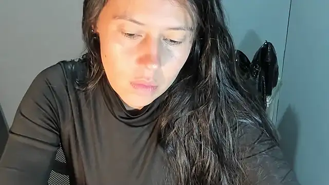 sandyquinnxx online show from March 18, 2026, 4:43 pm