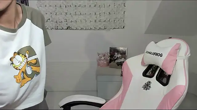 MacDelice online show from December 3, 2024, 5:20 am