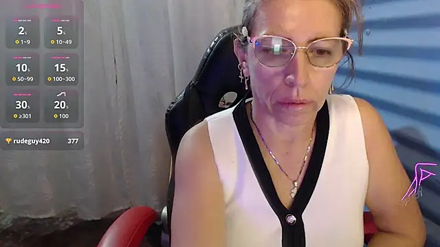 Chayla Ruiz online show from May 29, 2026, 2:09 am