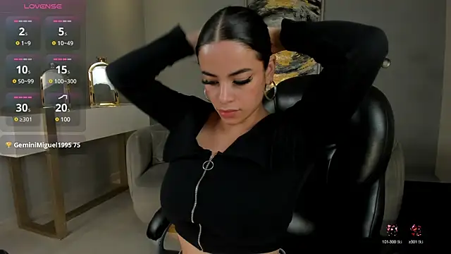 KateSunder online show from March 10, 2025, 5:50 pm