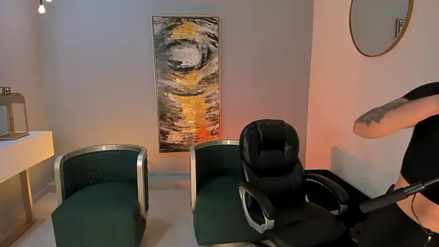 KateSunder online show from February 16, 2026, 2:35 pm