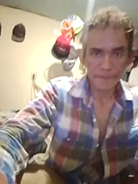 MarsWood online show from November 15, 2025, 8:33 am