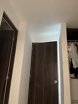 jailyncam  online show from June 5, 2026, 2:34 pm