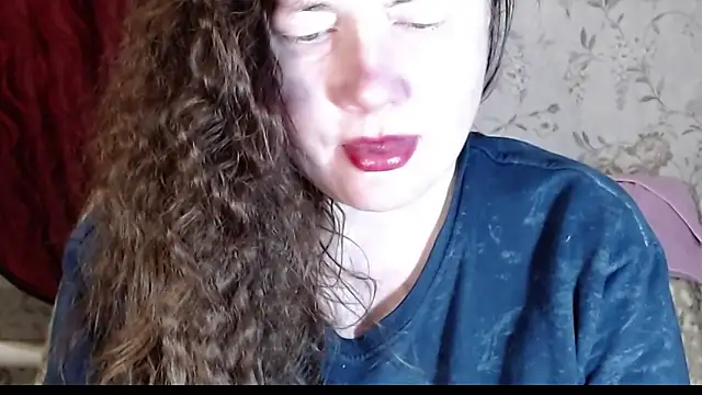 Snapshot of EmilyDoth chatting on March 27, 2026, 3:56 pm EmilyDoth online show from March 27, 2026, 3:56 pm