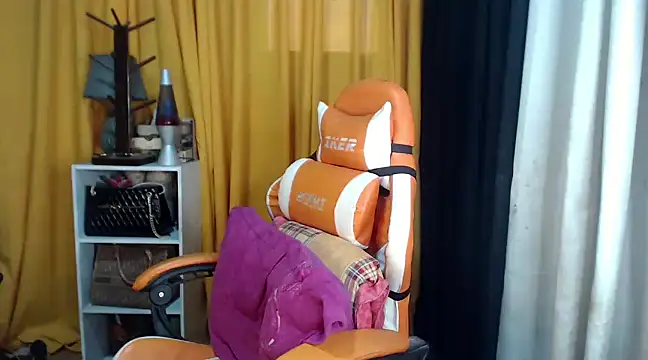 Deliciouscumsxz online show from December 3, 2024, 12:35 am