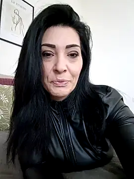 AryaSummersReal online show from March 16, 2025, 8:32 am