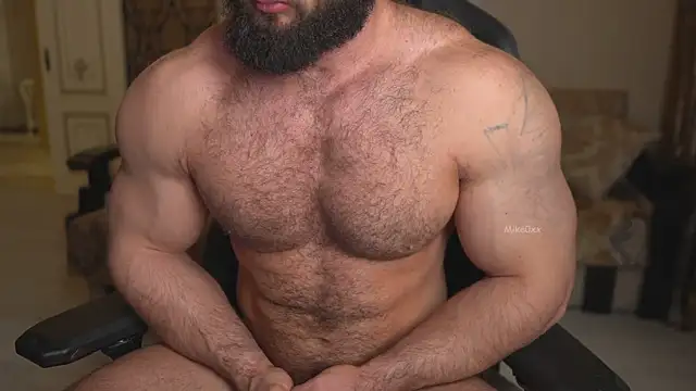 mike0xx online show from October 31, 2025, 9:32 am