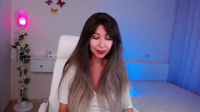 wendifoste online show from November 10, 2025, 5:56 pm