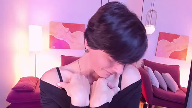 LorenDaze online show from October 3, 2025, 2:25 pm