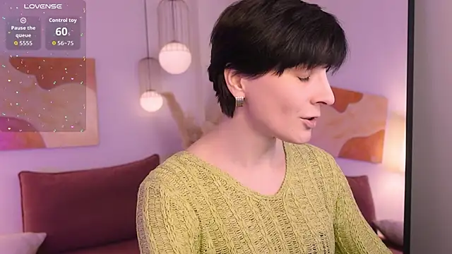 LorenDaze online show from March 27, 2026, 1:44 pm