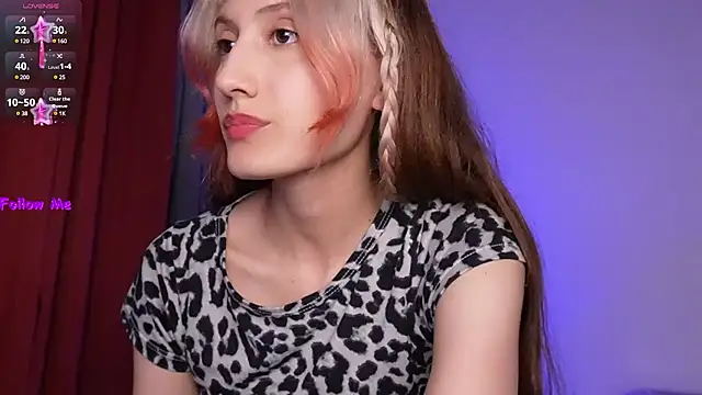 lola vlad online show from February 19, 2025, 1:51 am