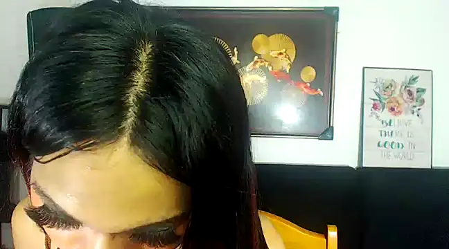 ELLIZABETHFORCUMXX online show from March 18, 2025, 5:41 am