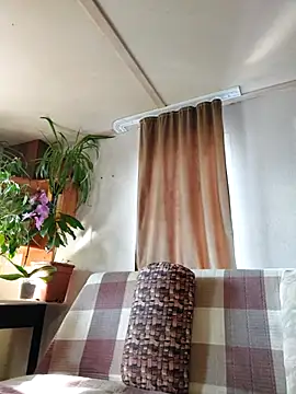 IrmaRose online show from September 16, 2025, 4:46 am