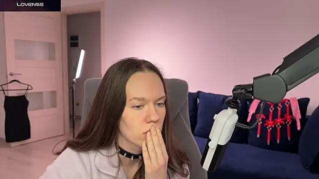 DivineBite online show from January 31, 2026, 7:11 pm