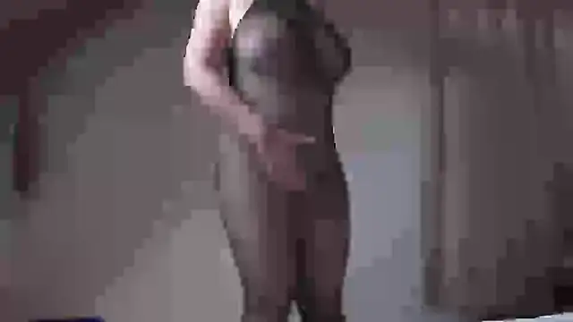 Snapshot of BustyGaby chatting on October 1, 2025, 8:20 am BustyGaby online show from October 1, 2025, 8:20 am