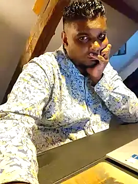 Snapshot of Bandusrilankasexymen chatting on March 20, 2025, 7:14 am Bandusrilankasexymen online show from March 20, 2025, 7:14 am