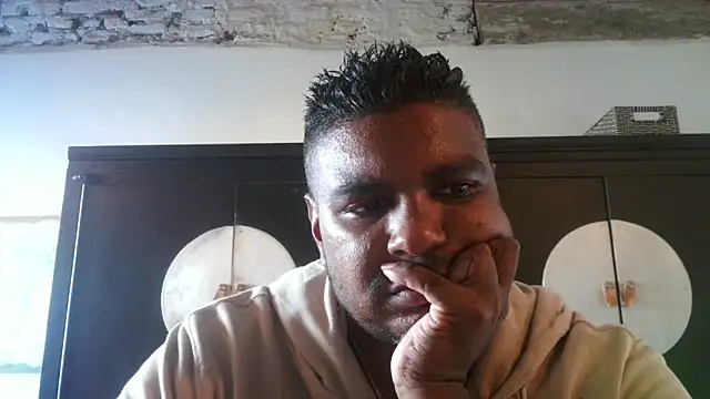 Snapshot of Bandusrilankasexymen chatting on September 15, 2025, 1:33 pm Bandusrilankasexymen online show from September 15, 2025, 1:33 pm