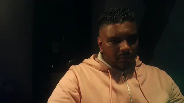 Snapshot of Bandusrilankasexymen chatting on October 15, 2025, 10:43 pm Bandusrilankasexymen online show from October 15, 2025, 10:43 pm