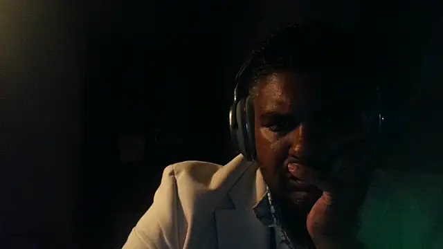 Snapshot of Bandusrilankasexymen chatting on October 25, 2025, 8:25 pm Bandusrilankasexymen online show from October 25, 2025, 8:25 pm