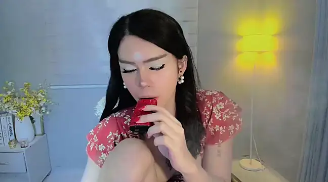 Snapshot of Patricia_fox chatting on December 12, 2024, 2:37 am Patricia fox online show from December 12, 2024, 2:37 am